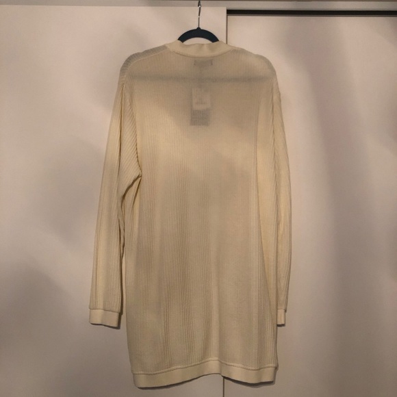 Zara (cardigan) - Picture 2 of 2